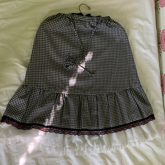 Gingham Black and White Ruffle Skirt - Picture 4 of 17